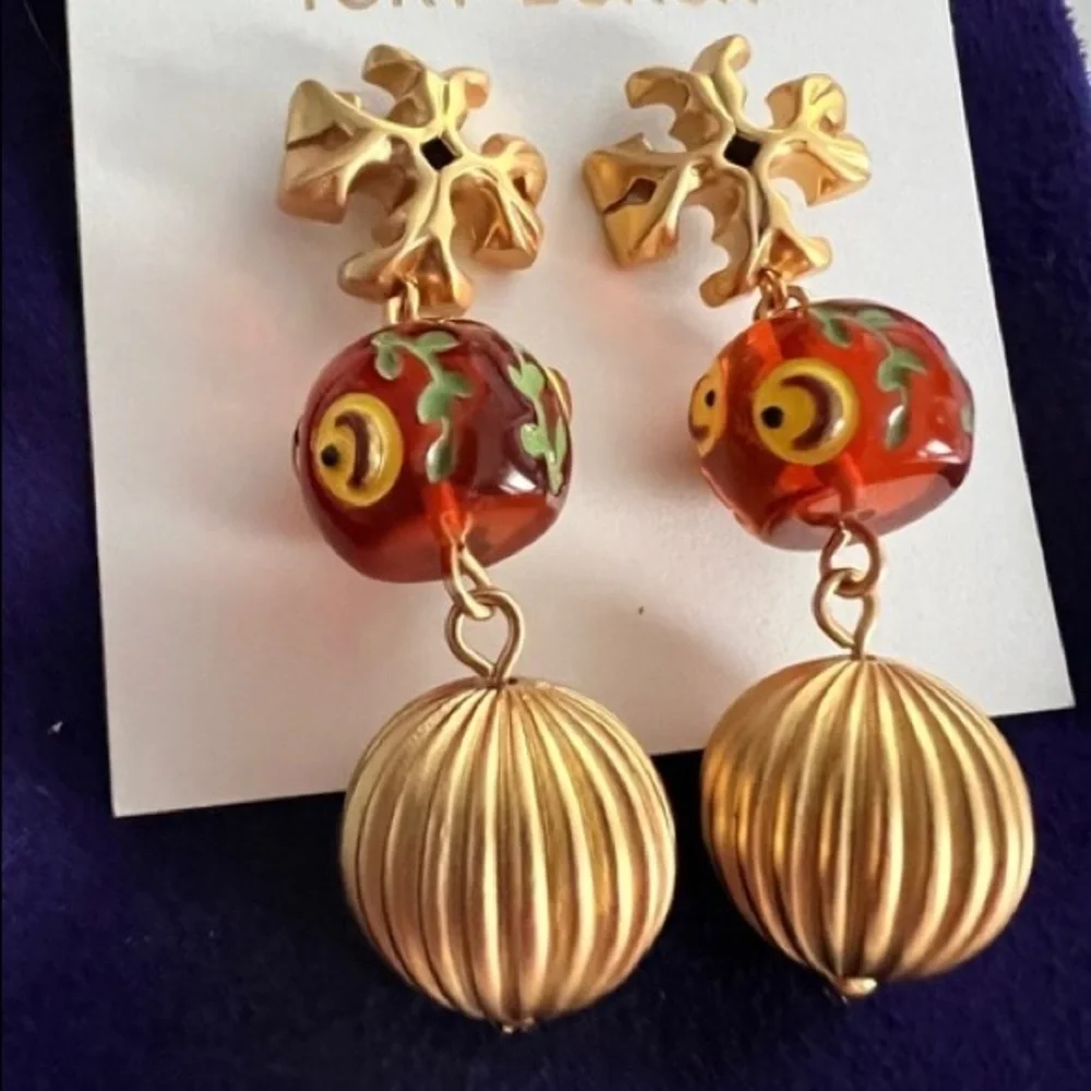 🔥🔥Authentic Designer Earrings At Awesome Prices To Buy Now & Save Price Firm